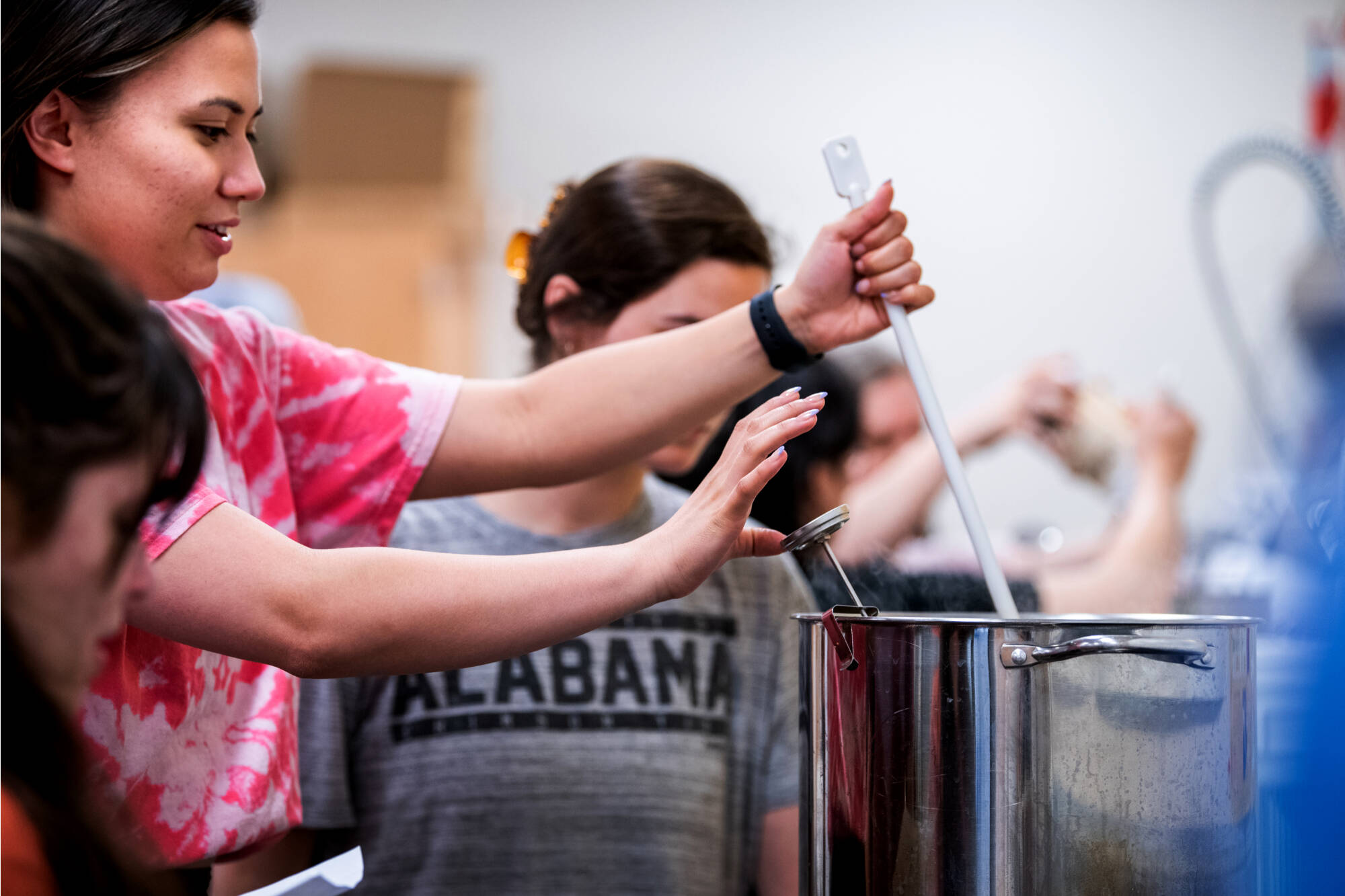 students in brewing class.